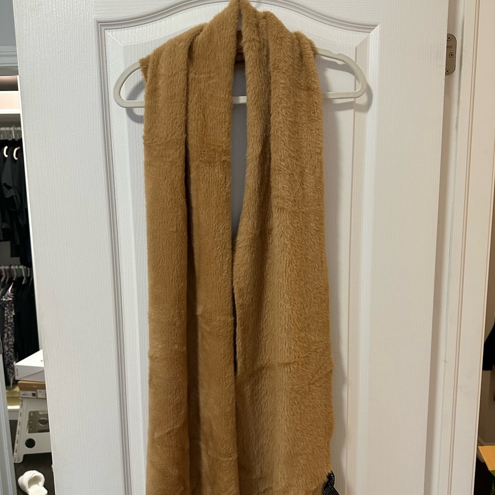 ZARA SCARF